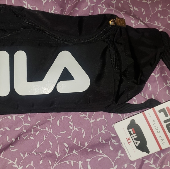 Fila Fanny Pack - Picture 2 of 5